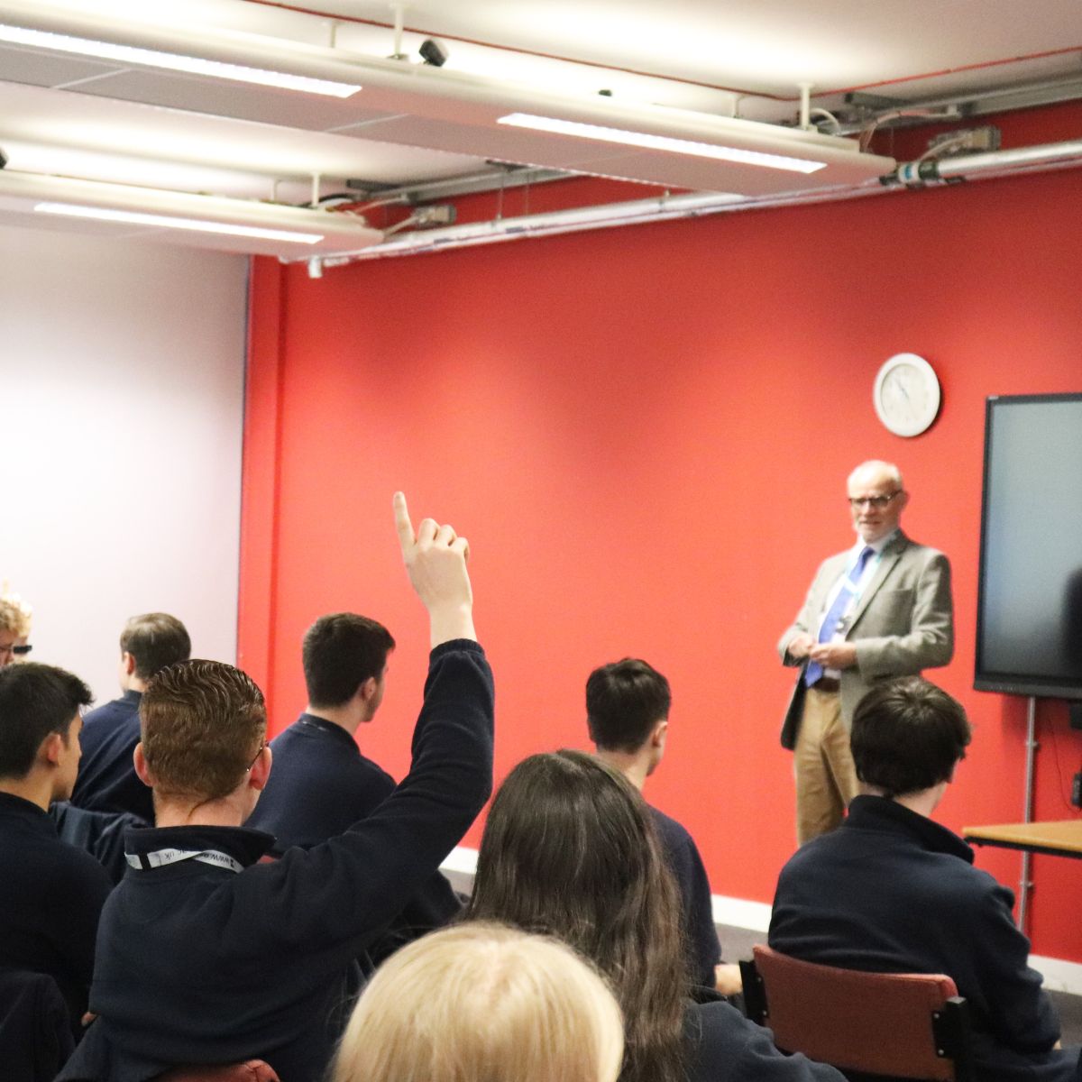 Public Services students at East Surrey College speak to Crispin Blunt MP.