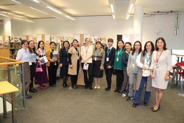East Surrey College welcomes librarians and teachers from Mongolia 